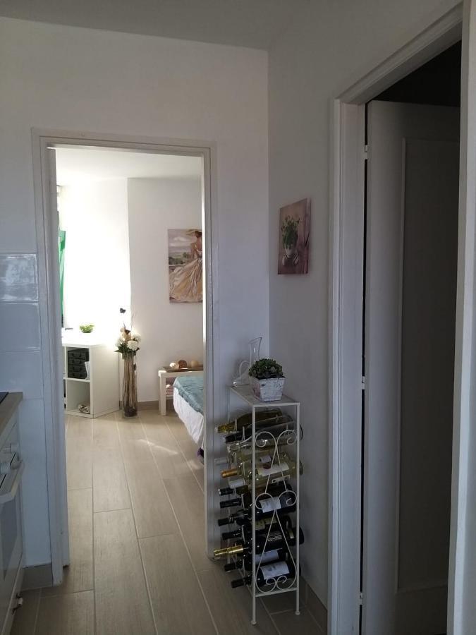 Neu Renoviertes, Huebsches Und Gemuetliches Appartement Mit Balkon Und Meerblick Коста-де-Антигуа Экстерьер фото